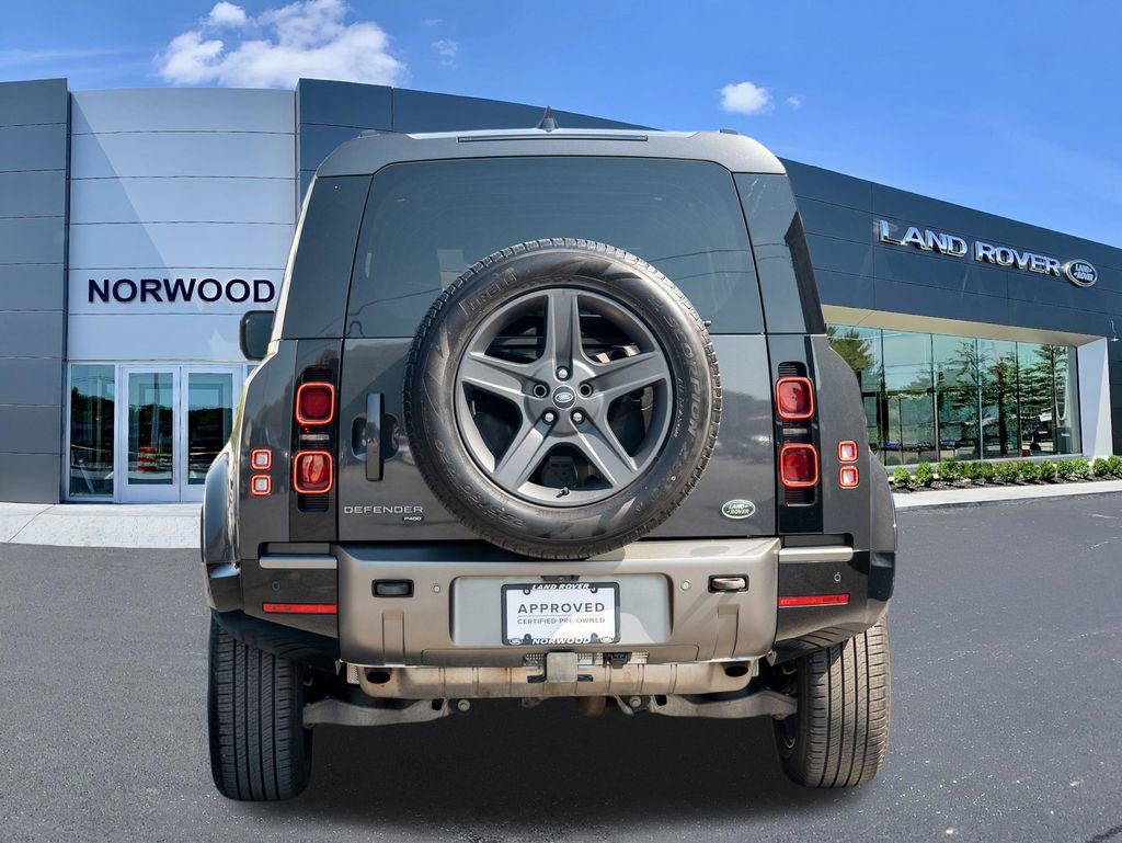 Used 2022 Land Rover Defender 110 X-Dynamic SE AWD/4WD image 5