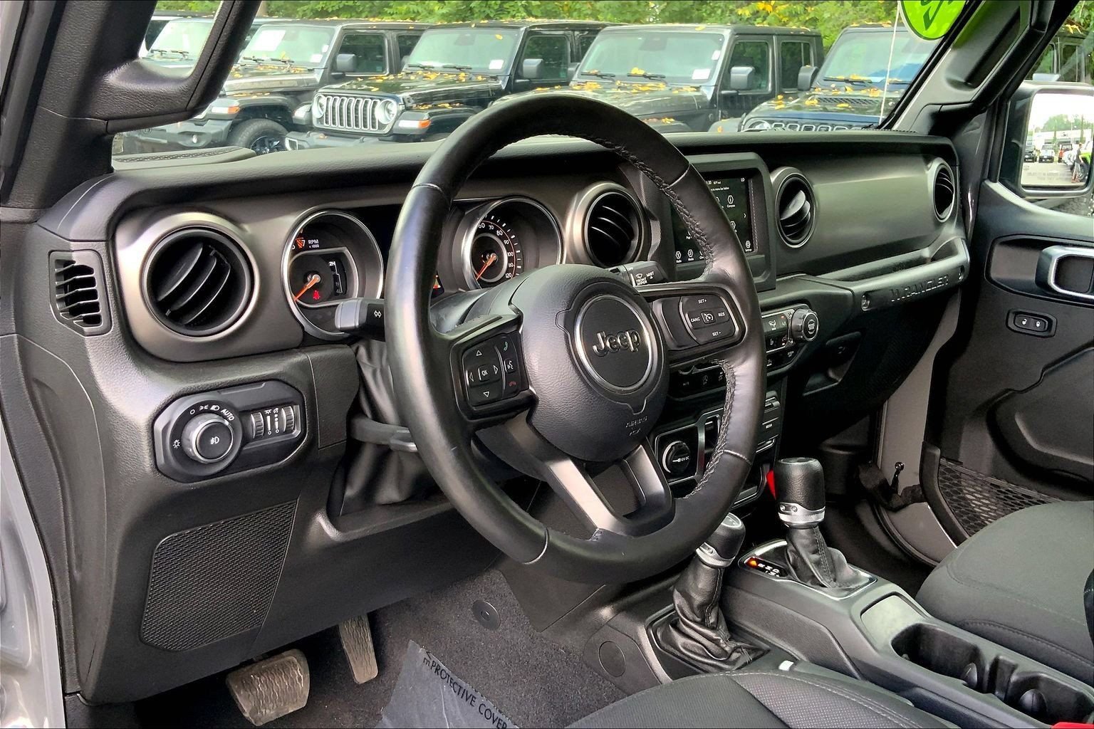 Certified 2022 Jeep Wrangler Sport AWD/4WD image 14