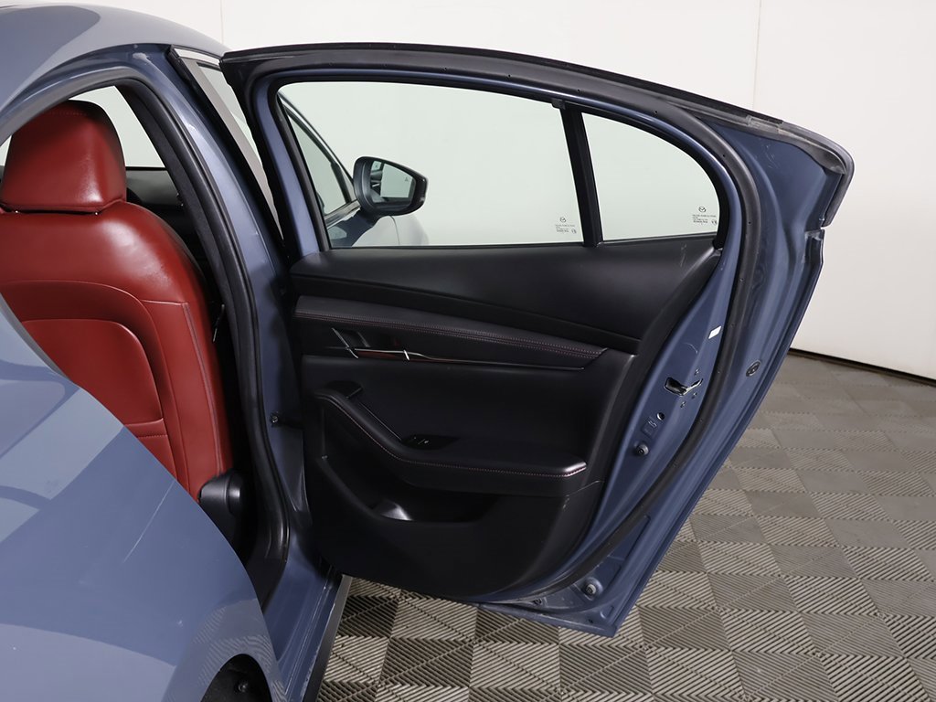 Used 2024 MAZDA MAZDA3 s image 22