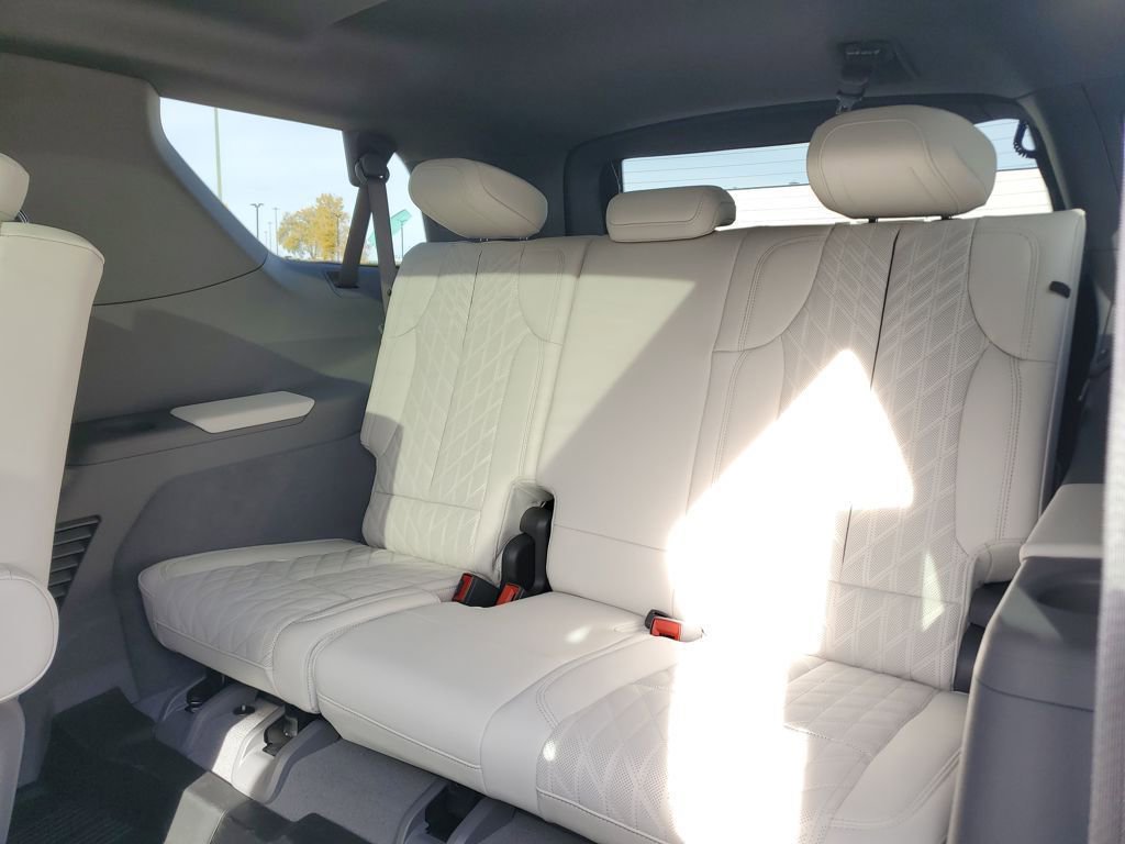 New 2026 Cadillac Escalade IQL Sport 1 w/ LPO, Floor Liner Package image 25