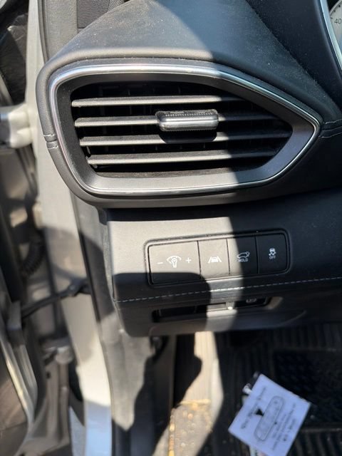 Used 2021 Hyundai Santa Fe SEL w/ Convenience + Premium Package FWD image 23