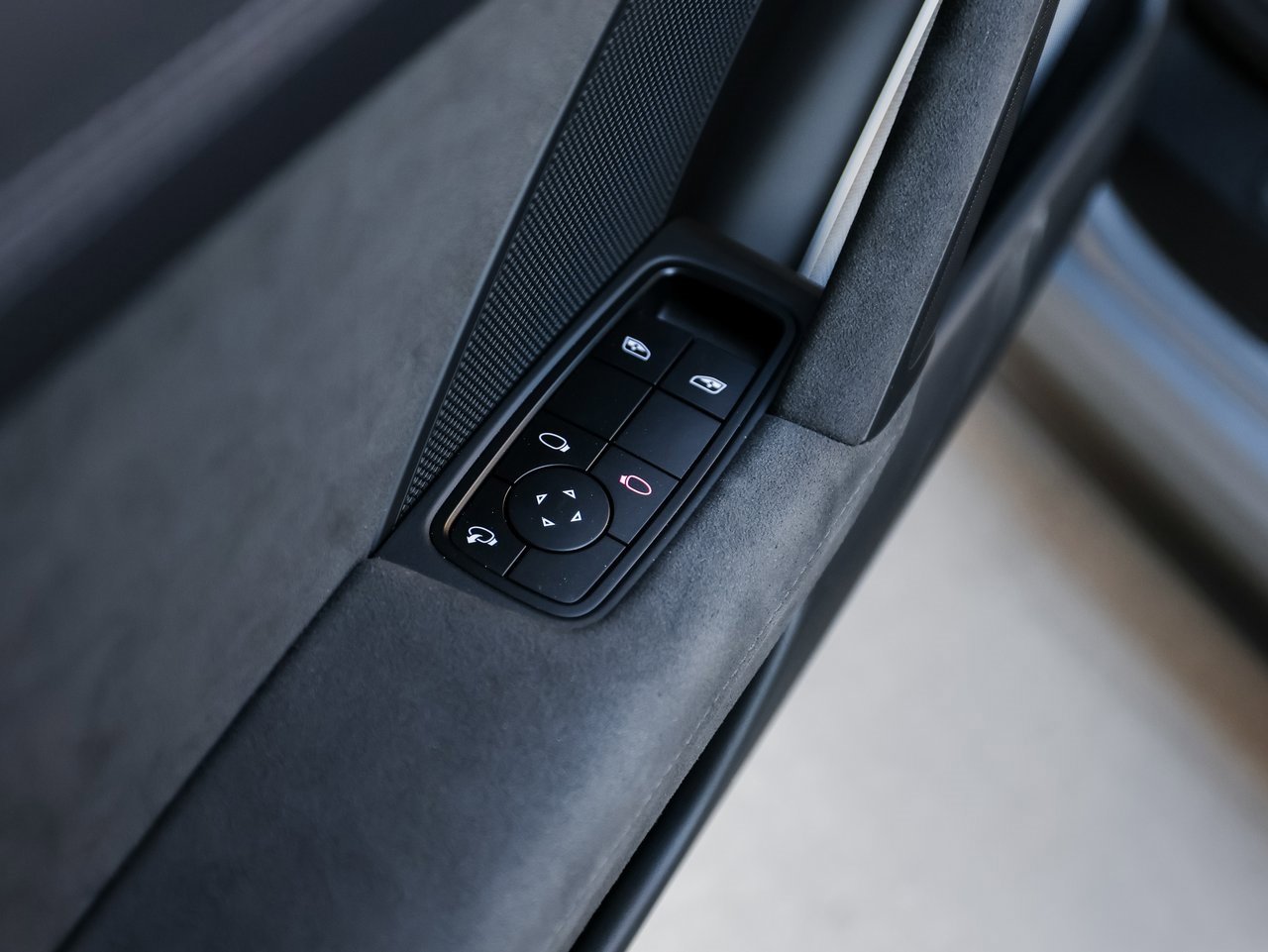 Certified 2024 Porsche 911 Targa 4 GTS image 23