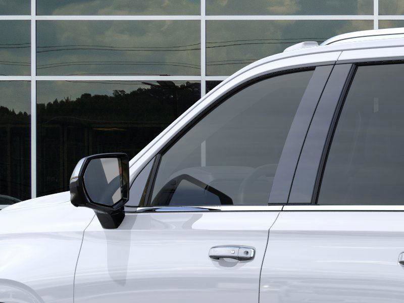 New 2026 Chevrolet Suburban Premier RWD image 13