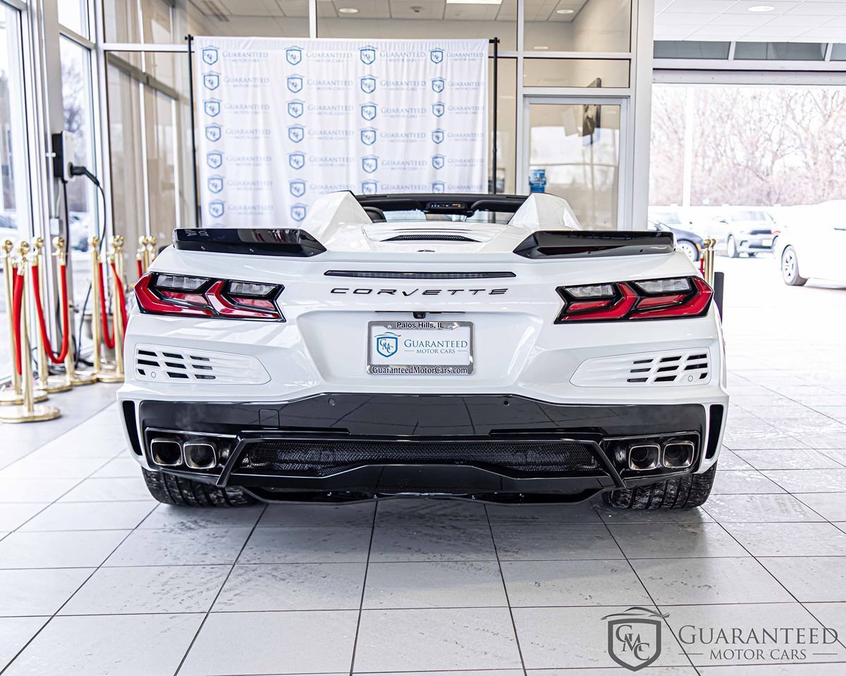 Used 2024 Chevrolet Corvette E-Ray AWD/4WD image 13