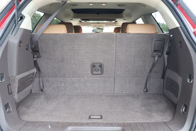 Used 2014 Buick Enclave Premium w/ Trailering Provision Package FWD image 19