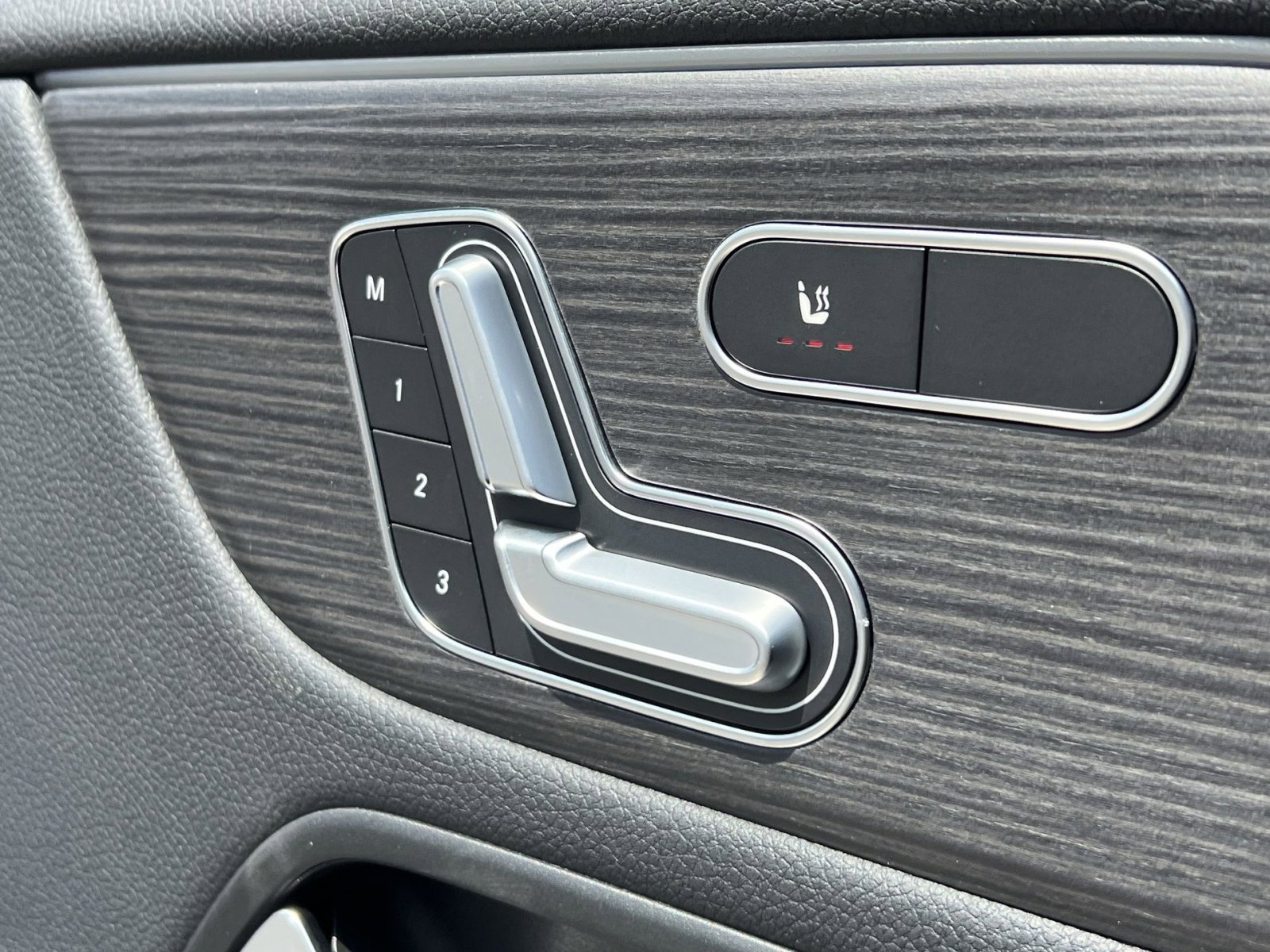 New 2026 Mercedes-Benz GLA 250 4MATIC image 33