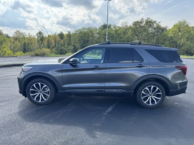 Used 2020 Ford Explorer ST w/ Premium Technology Package image 6