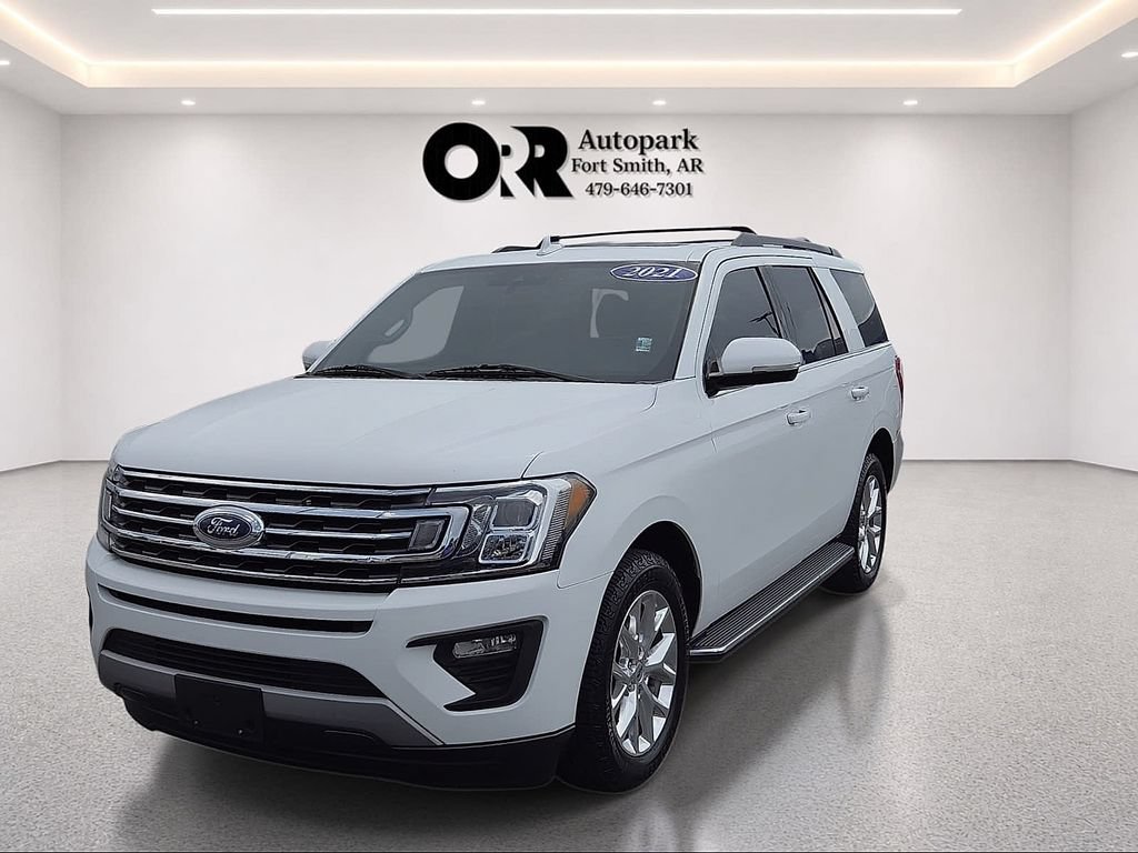 Used 2021 Ford Expedition XLT RWD image 2