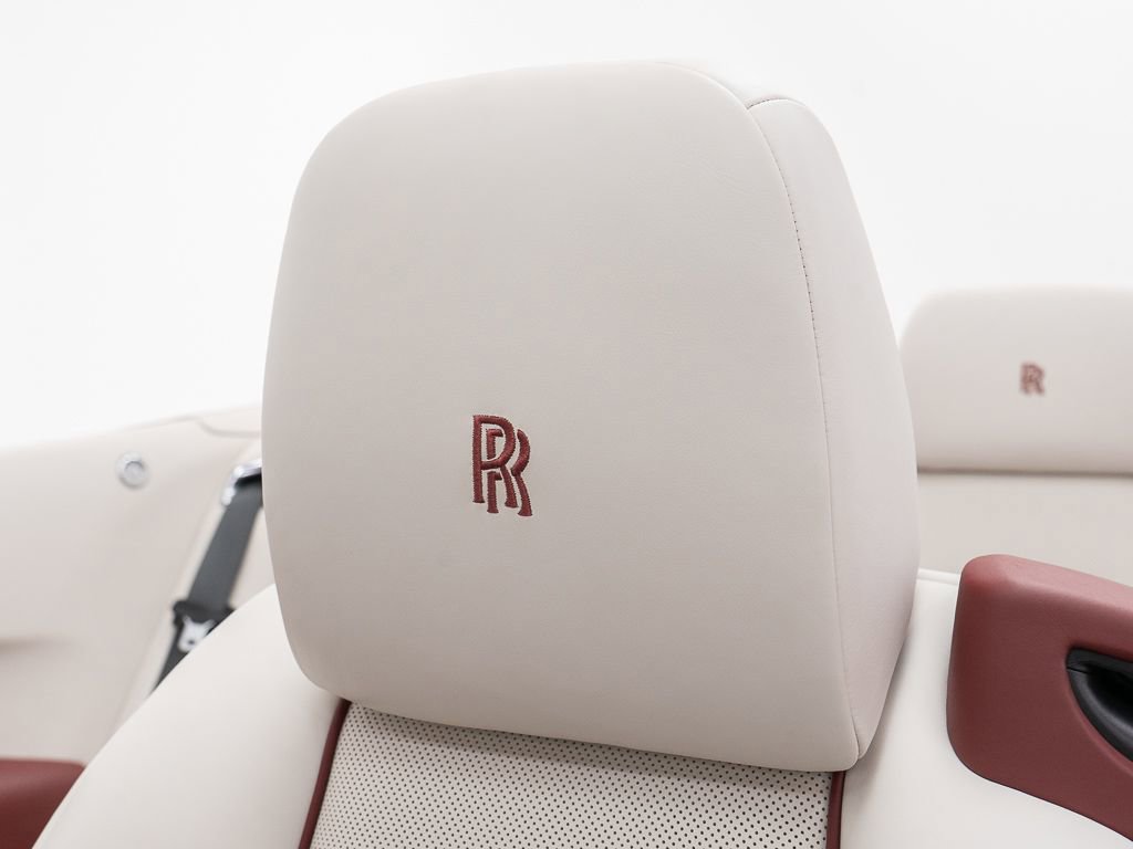 Certified 2020 Rolls-Royce Dawn image 24