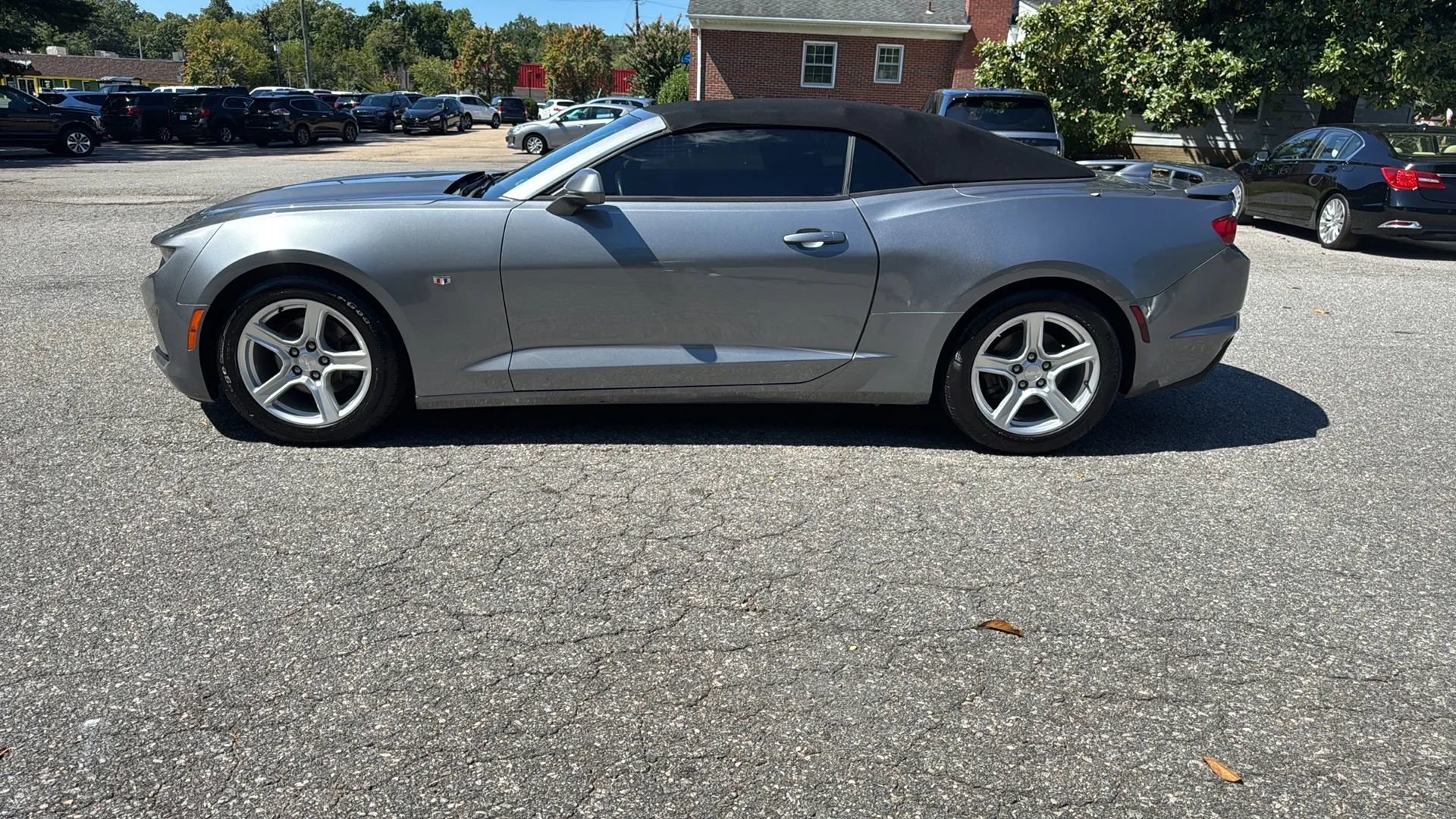 Used 2019 Chevrolet Camaro LT image 8