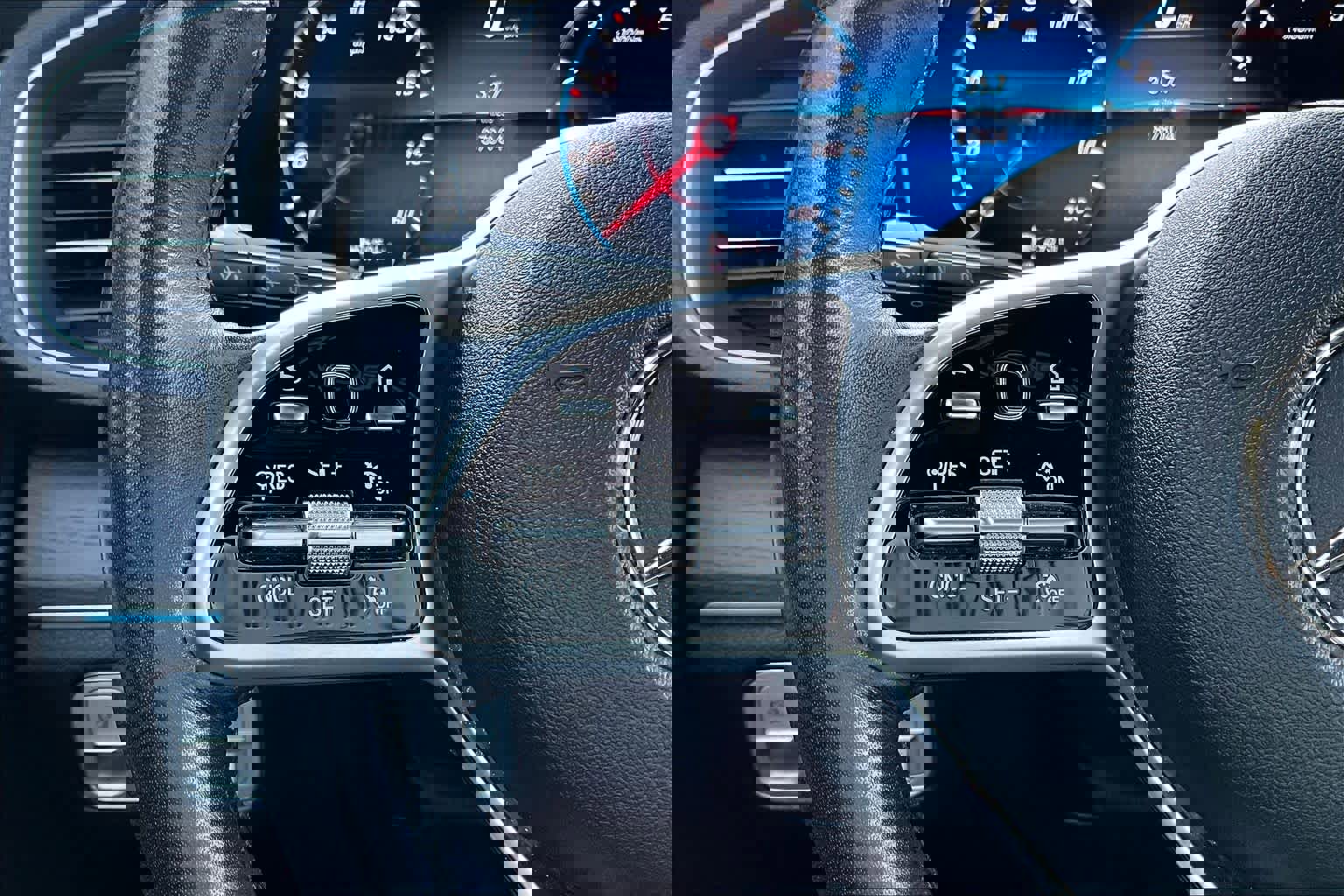 Used 2020 Mercedes-Benz GLE 350 image 23