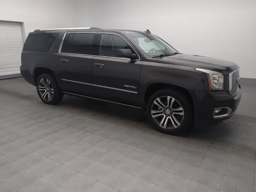 Used 2017 GMC Yukon XL Denali w/ Open Road Package AWD/4WD image 11