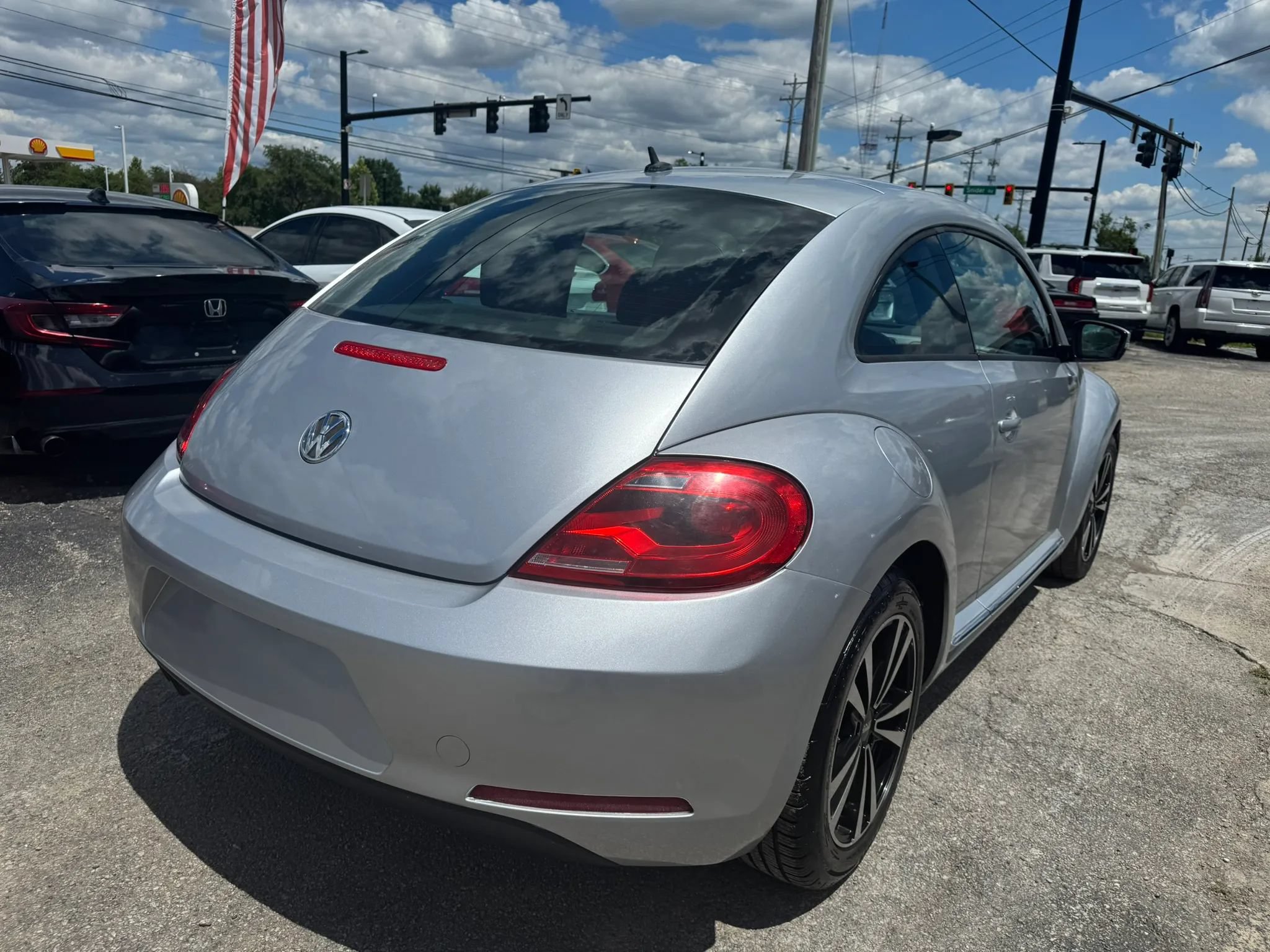 Used 2012 Volkswagen Beetle 2.5 FWD image 5