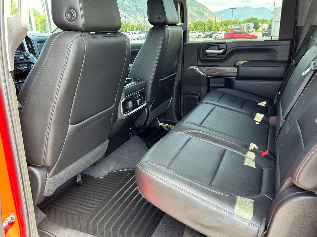 Used 2020 Chevrolet Silverado 3500 LTZ w/ LTZ Convenience Package image 17