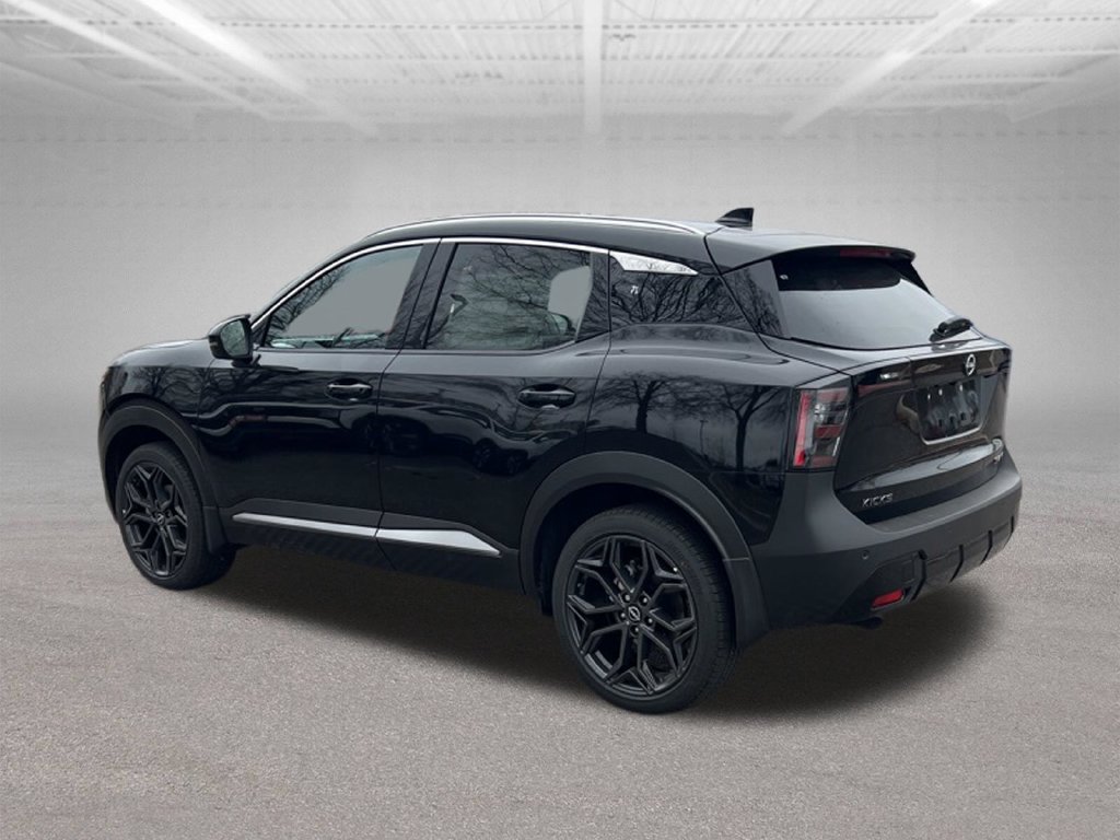 New 2025 Nissan Kicks SR AWD/4WD image 2