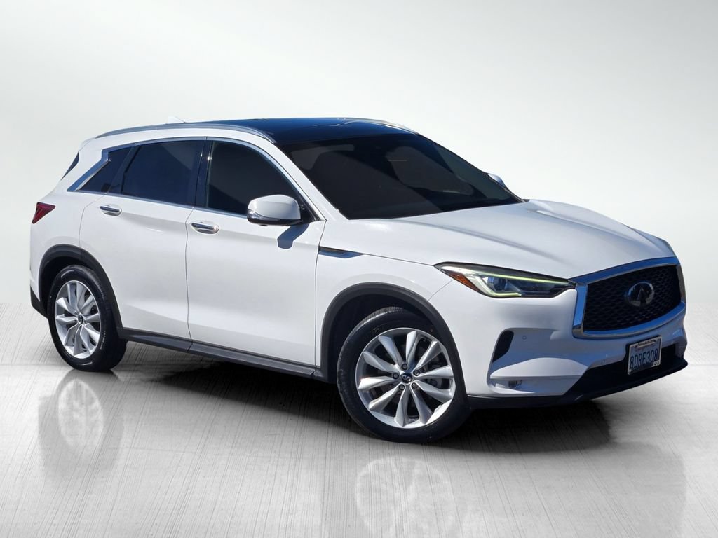 Used 2019 INFINITI QX50 Essential w/ Proactive Package FWD image 1
