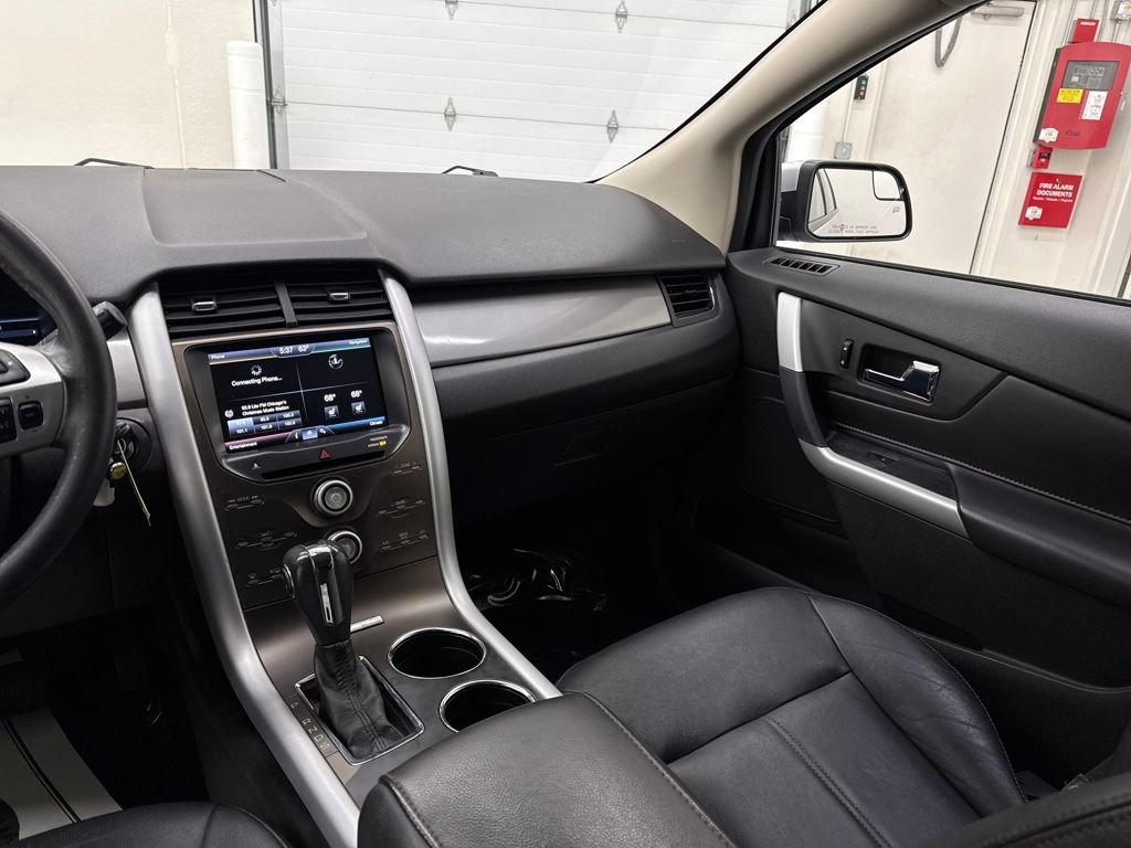 Used 2014 Ford Edge SEL w/ Equipment Group 205A image 15