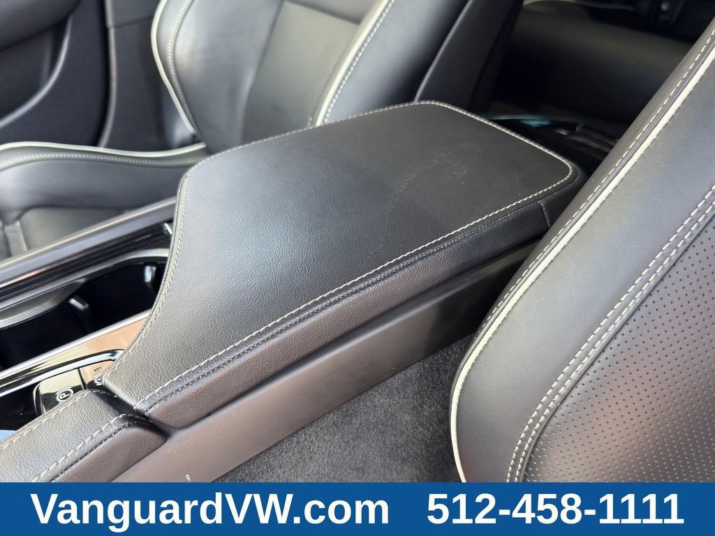 Used 2022 Volvo S90 B6 R-Design w/ Advanced Package AWD/4WD image 17