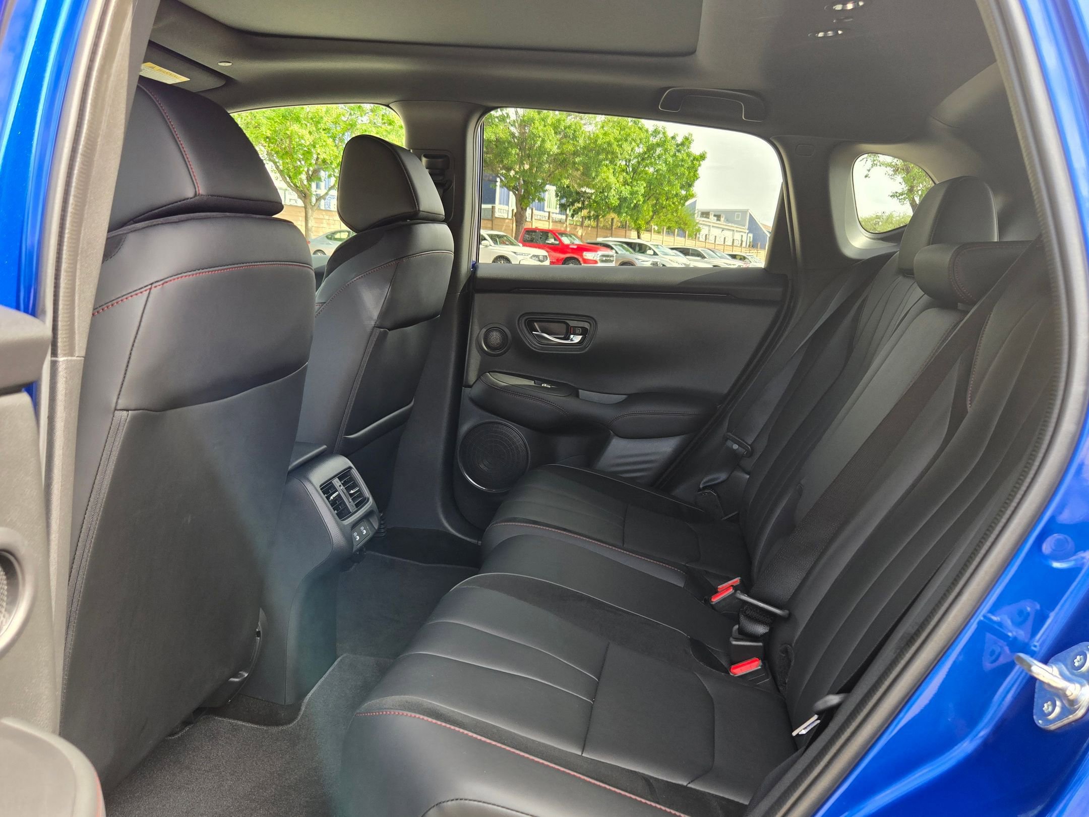 Used 2025 Acura ADX A-Spec image 14