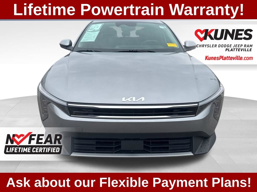 Used 2025 Kia K4 EX image 11