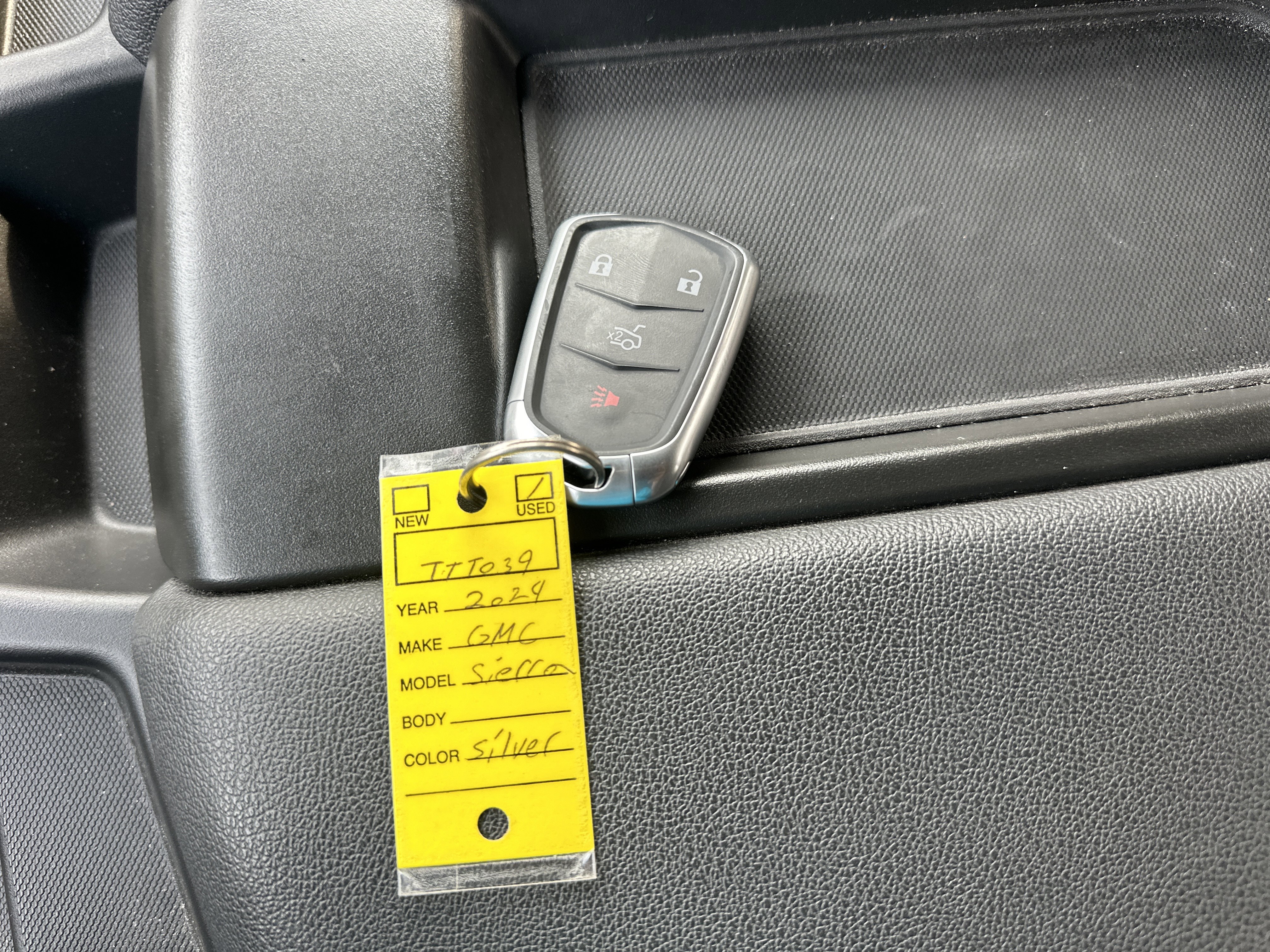 Used 2024 GMC Sierra 2500 Pro image 17