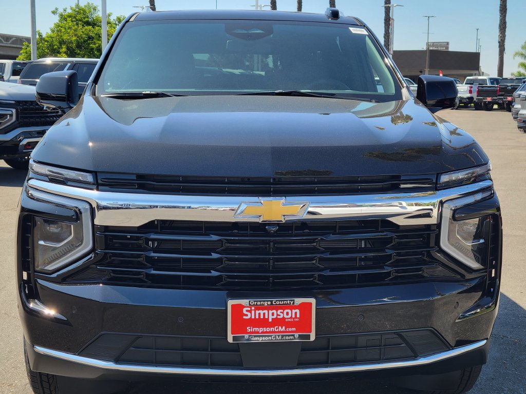 New 2027 Chevrolet Suburban LS RWD image 24