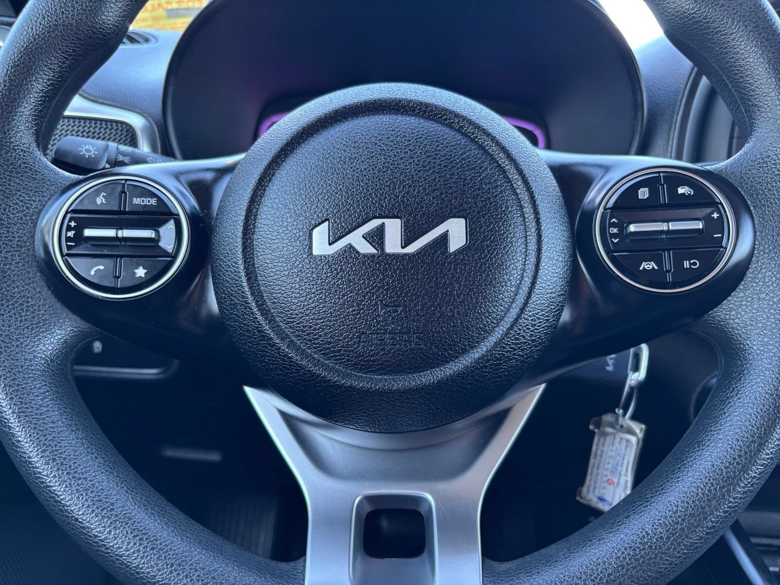 Used 2025 Kia Soul LX w/ LX Technology Package FWD image 48