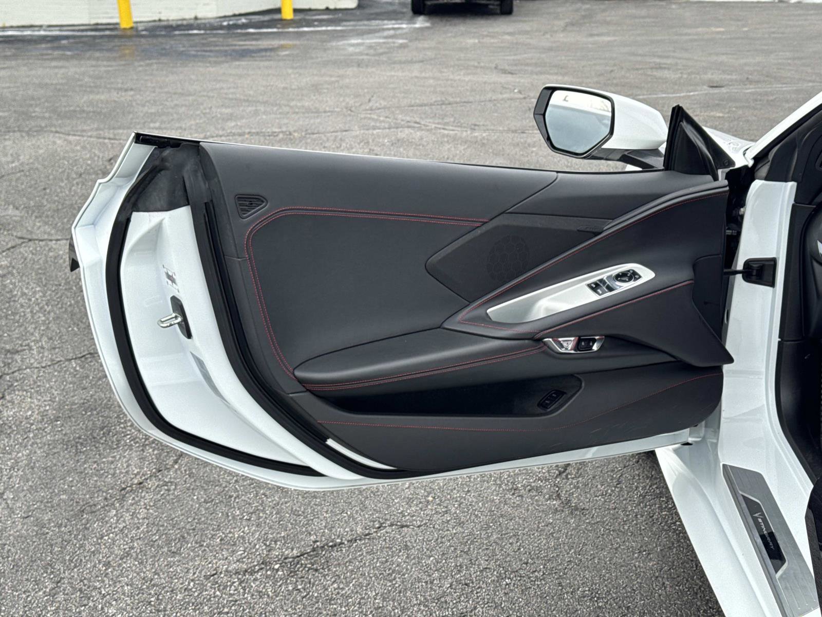 Certified 2023 Chevrolet Corvette Stingray Coupe w/ Z51 Performance Package image 18