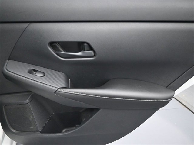 Used 2025 Nissan Sentra SV image 25