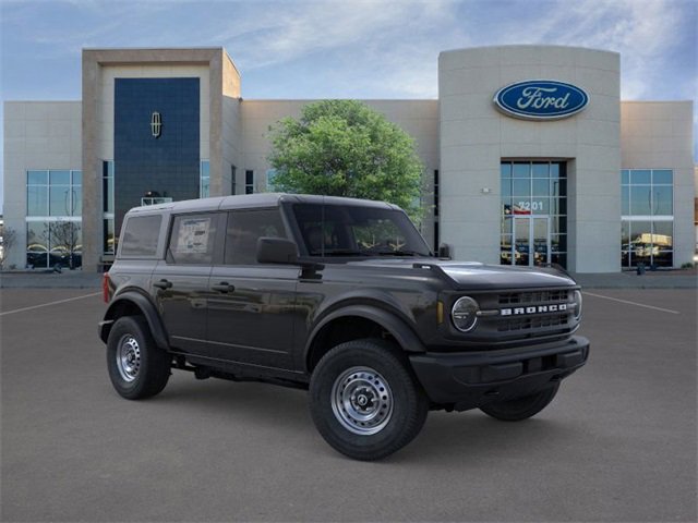 New 2025 Ford Bronco Base image 7
