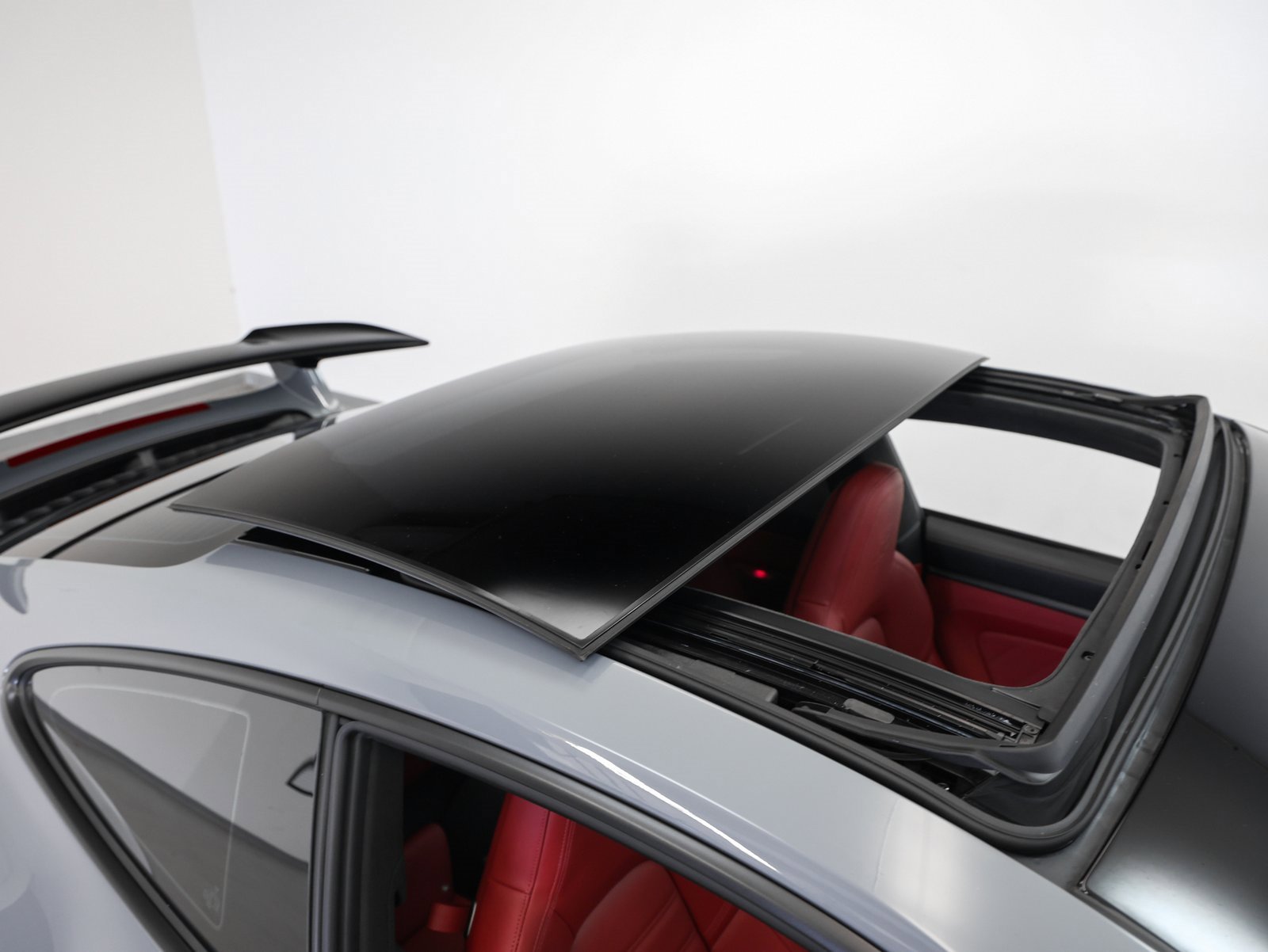 Used 2024 Porsche 911 Carrera GTS image 39