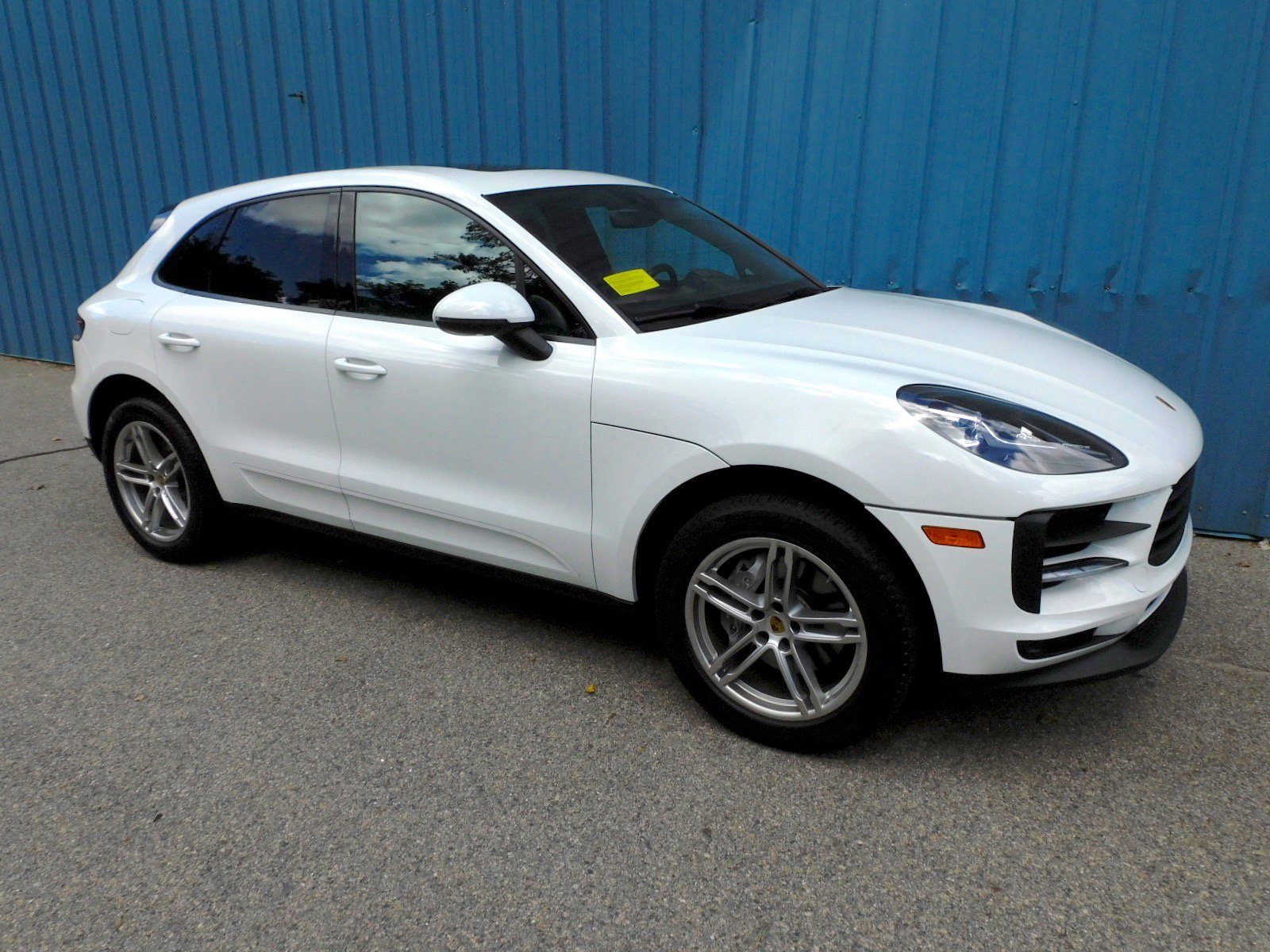 Used 2021 Porsche Macan image 7