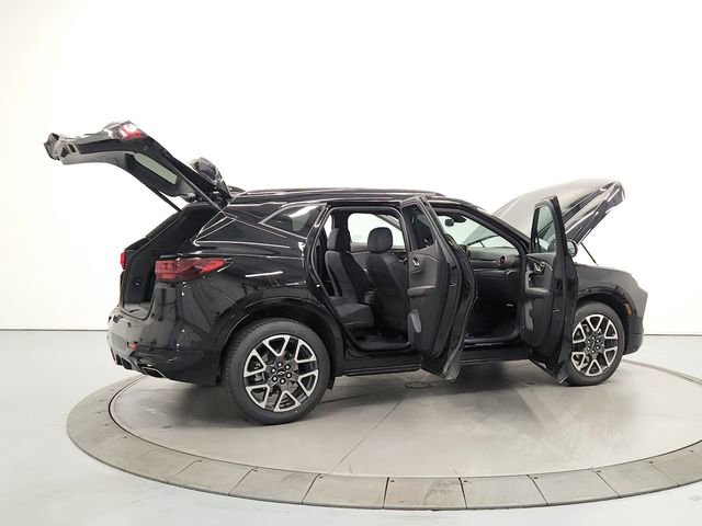 Used 2025 Chevrolet Blazer RS AWD/4WD image 15