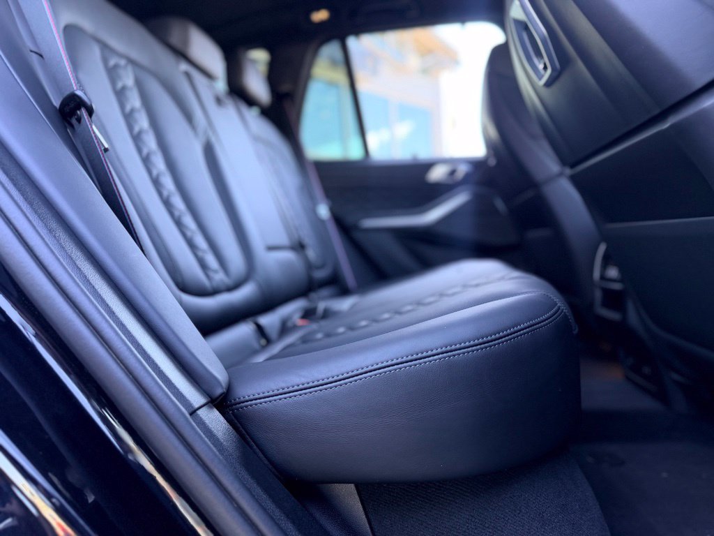 Used 2024 BMW X5 M Competition w/ Executive Package AWD/4WD image 18
