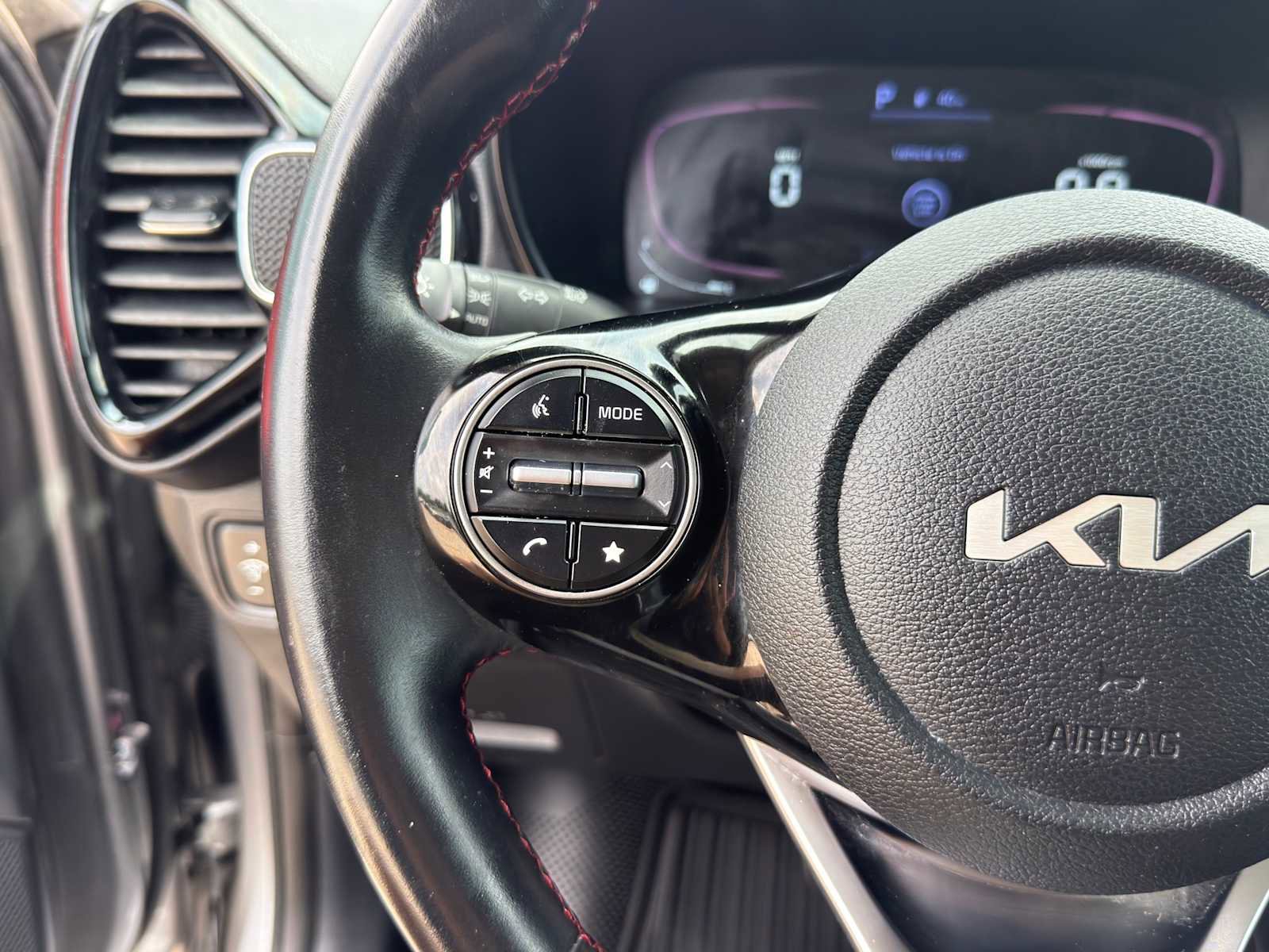 Certified 2023 Kia Soul GT-Line FWD image 20