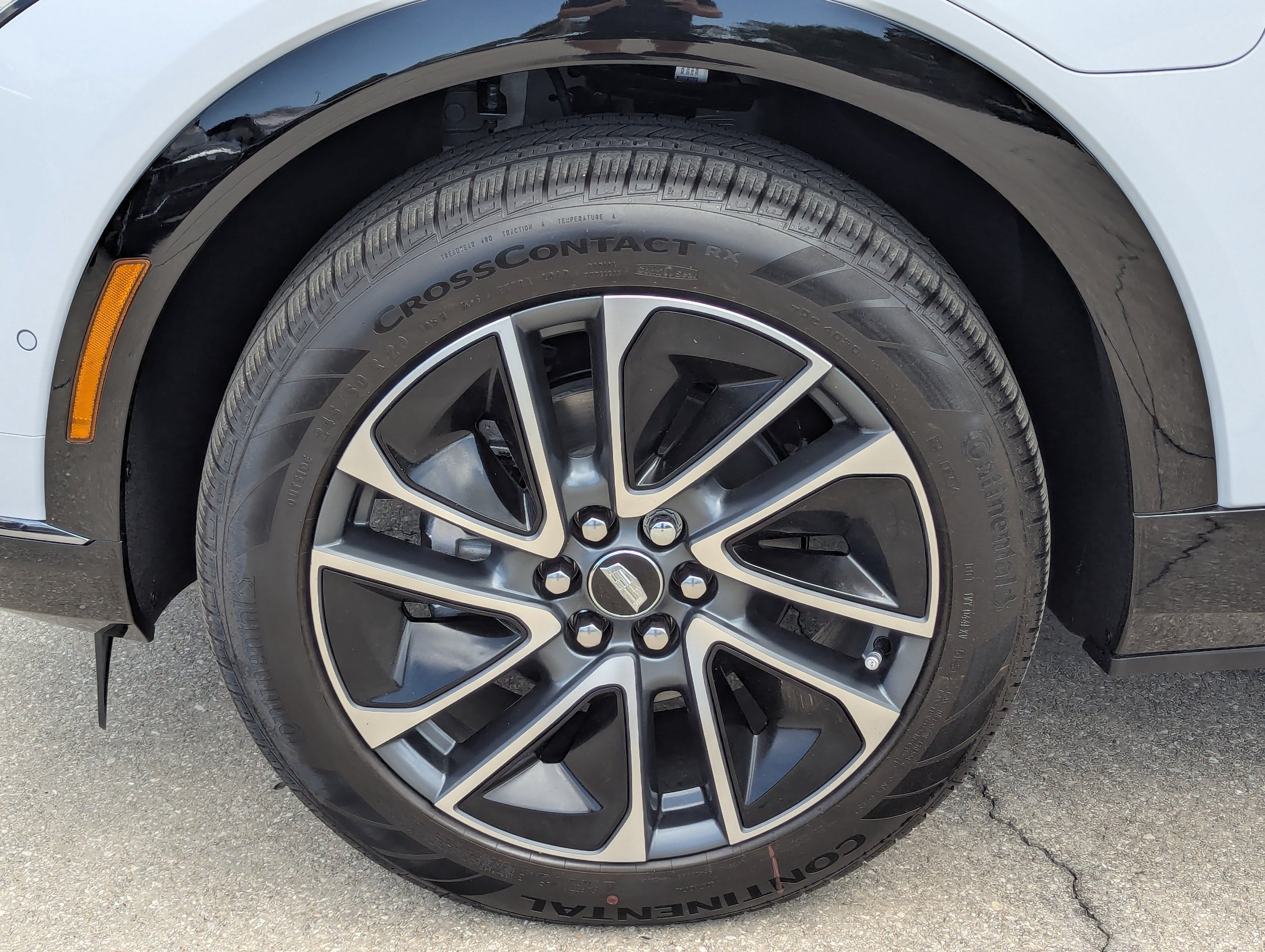 New 2026 Cadillac Optiq Sport 1 w/ LPO, Floor Liner Package RWD image 33