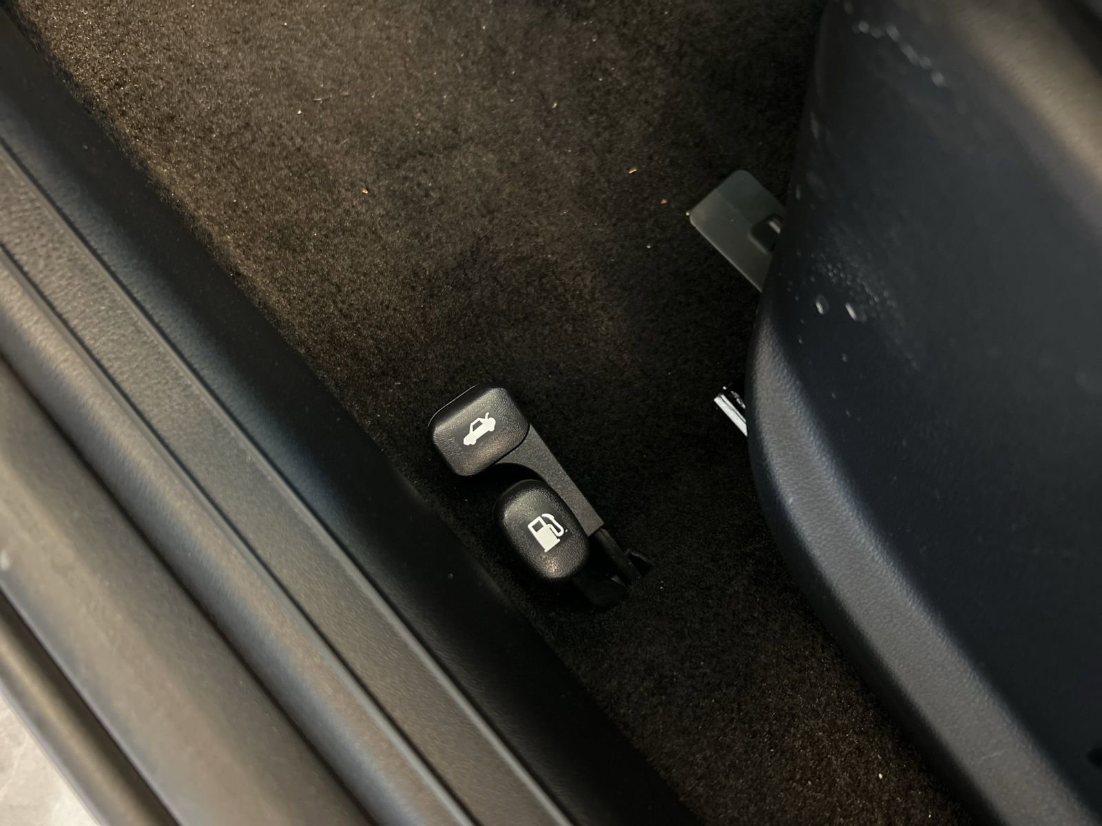 New 2025 Kia K4 LXS image 14