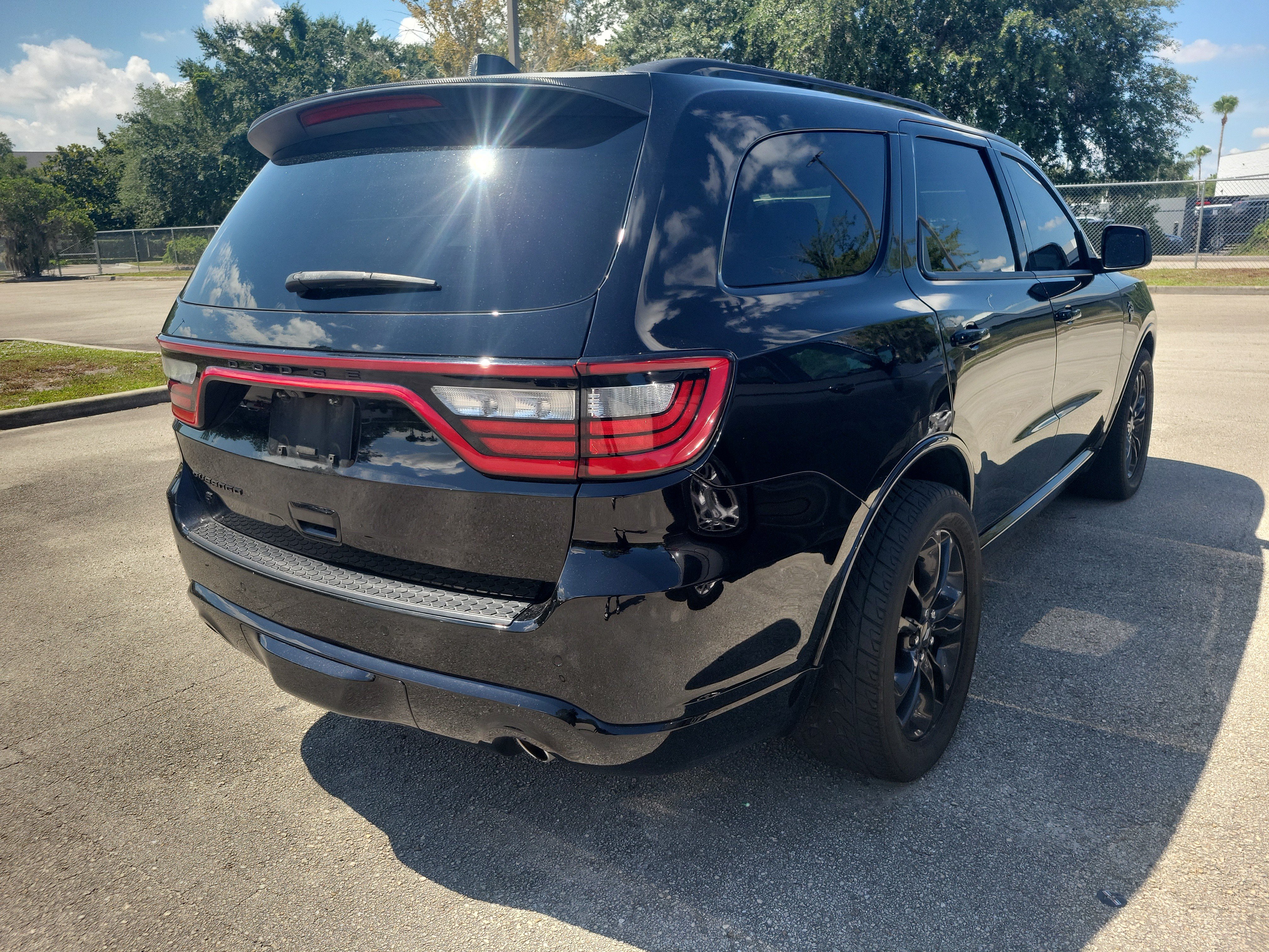 Used 2023 Dodge Durango R/T AWD/4WD image 4