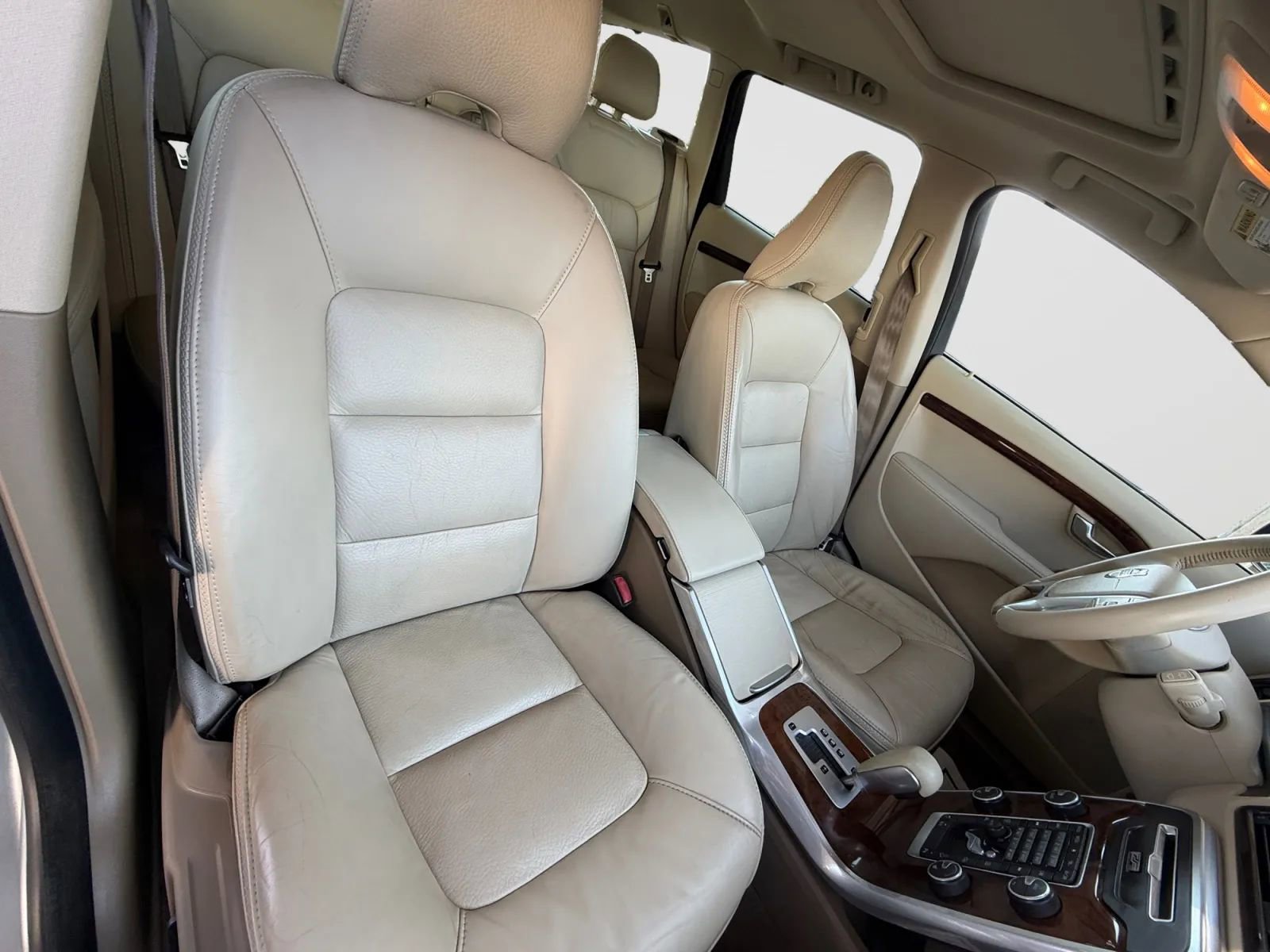 Used 2012 Volvo XC70 T6 image 19