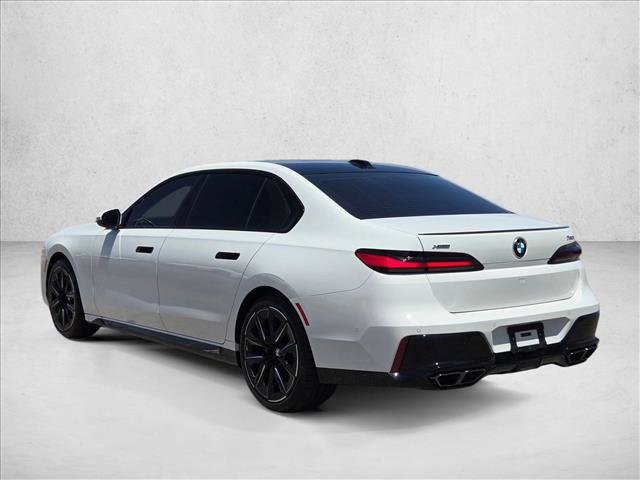 Used 2026 BMW 760i xDrive AWD/4WD image 9