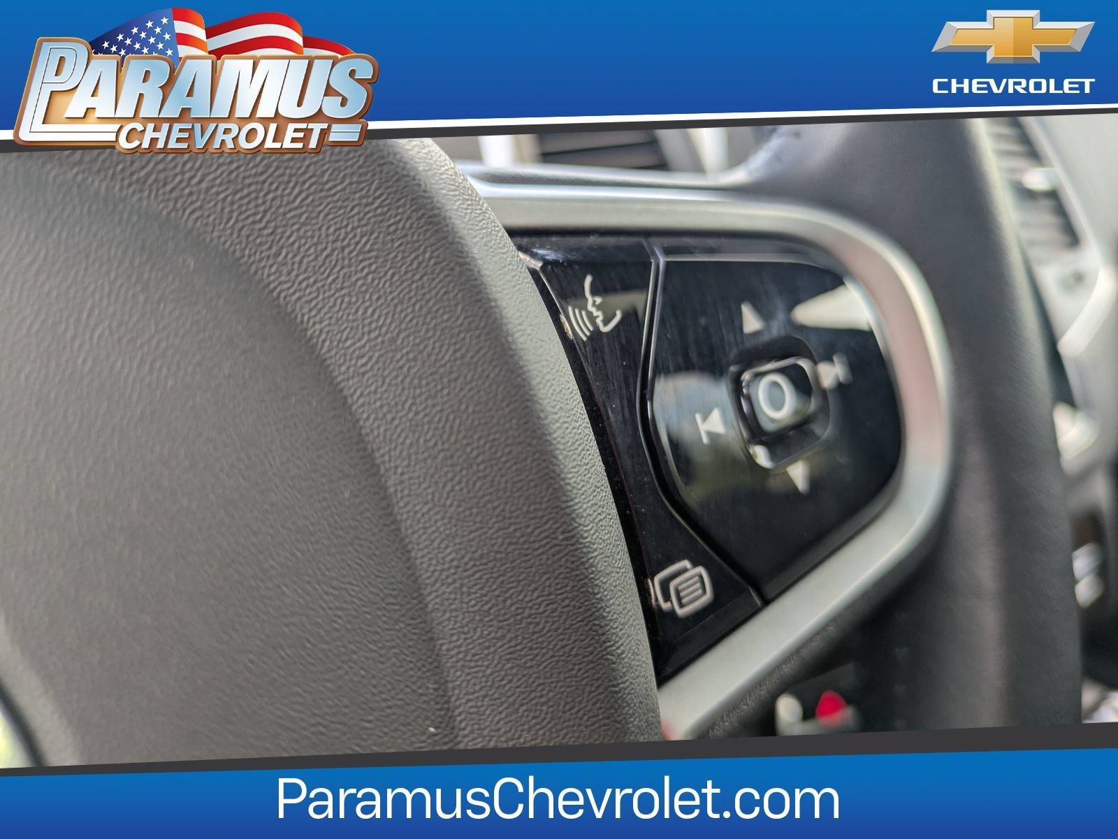 Used 2019 Volvo XC90 T5 Momentum w/ Multimedia Package AWD/4WD image 27