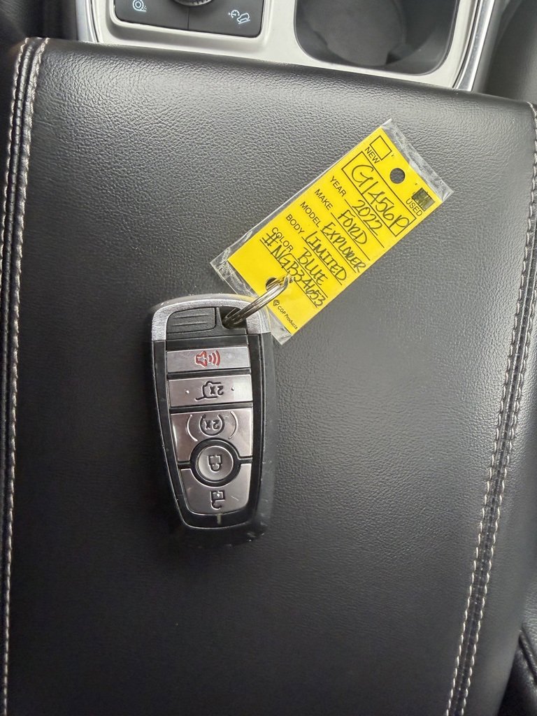 Used 2022 Ford Explorer Limited w/ Equipment Group 301A image 35