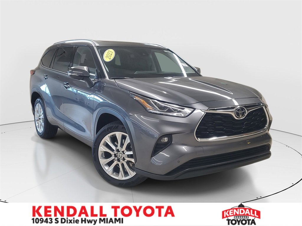 Used 2023 Toyota Highlander Limited