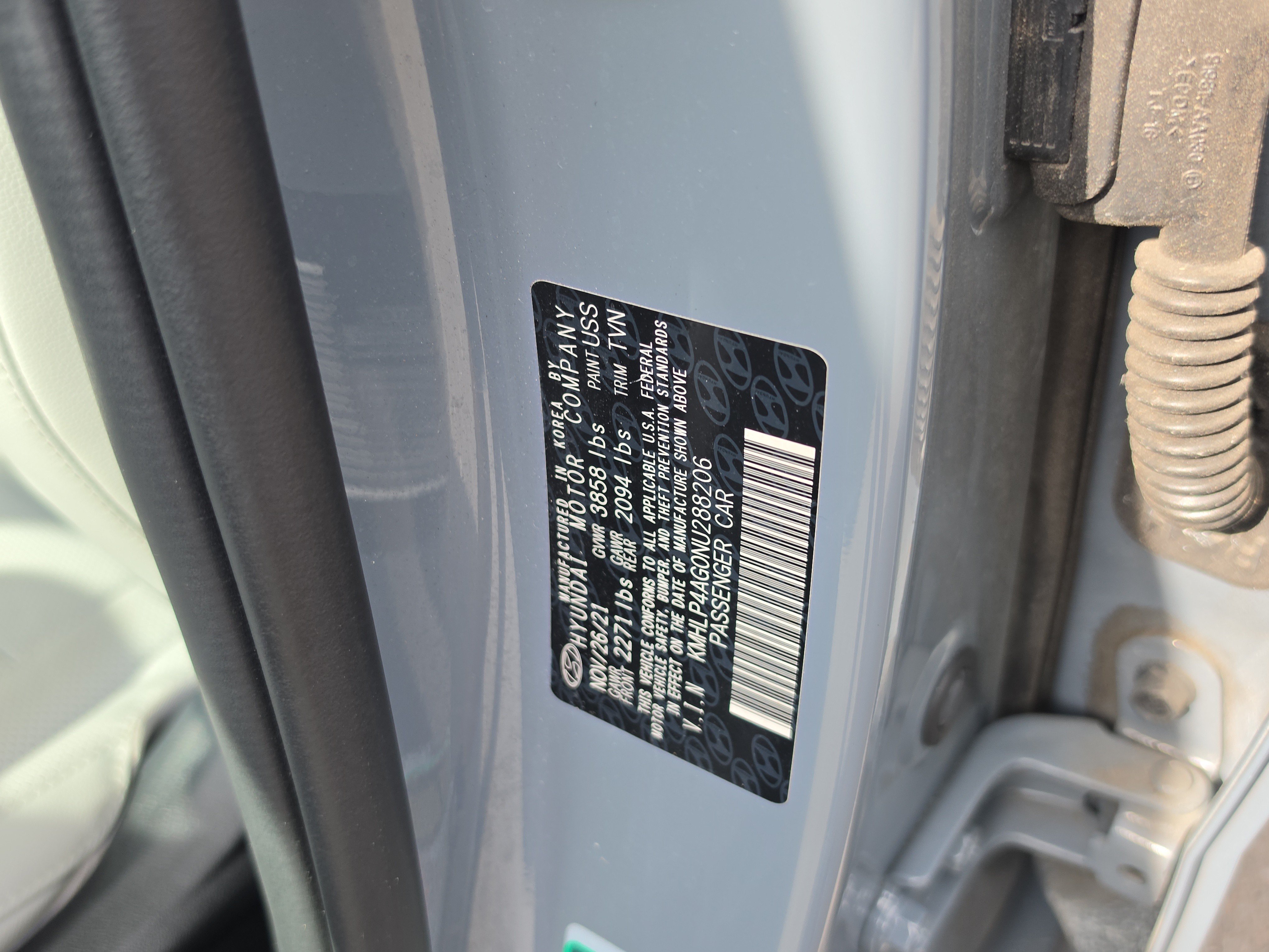 Used 2022 Hyundai Elantra Limited FWD image 32