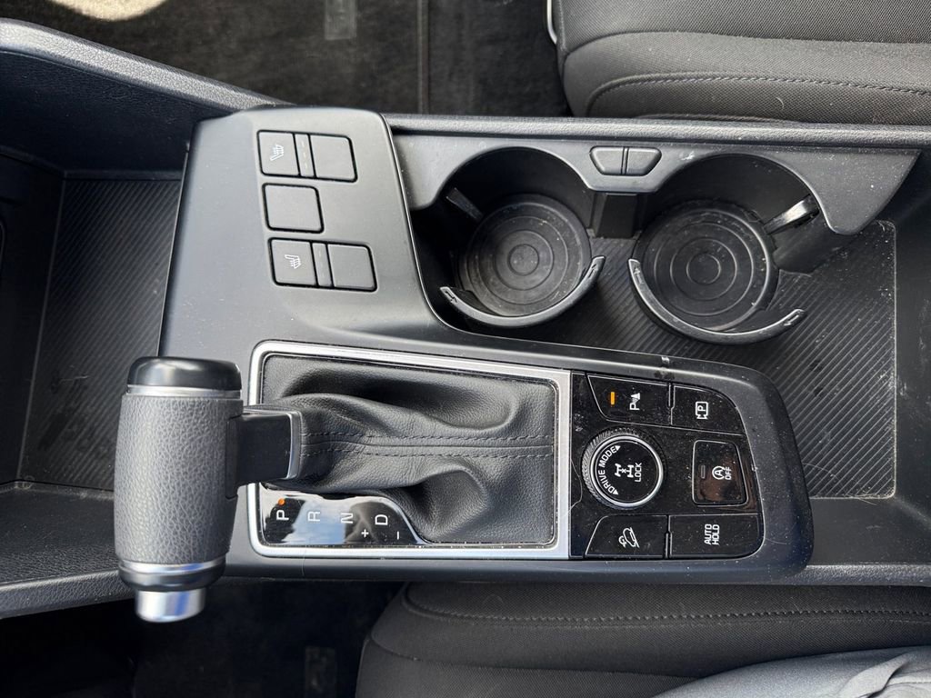 Used 2024 Kia Sportage LX image 21