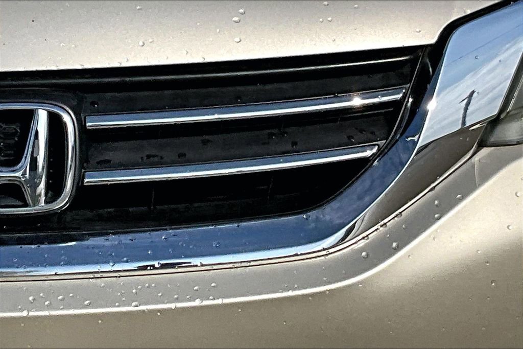 Used 2015 Honda Accord EX-L image 11