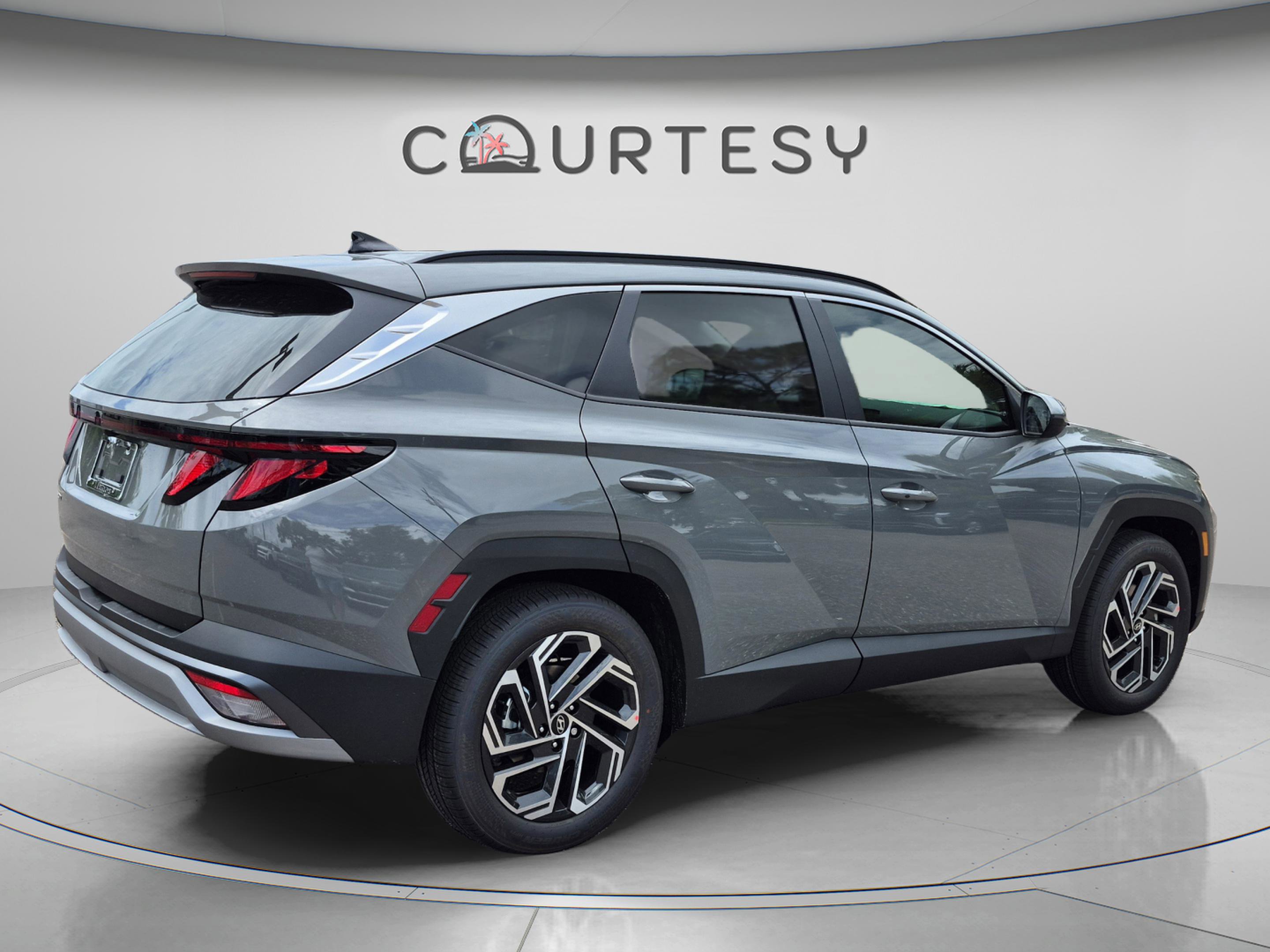 New 2026 Hyundai Tucson SEL Plus FWD image 5