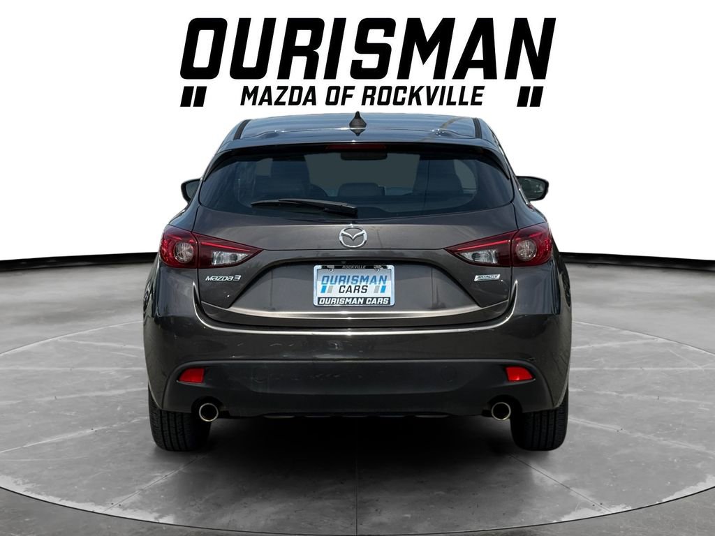Used 2016 MAZDA MAZDA3 i Touring w/ Popular Equipment Package FWD image 5