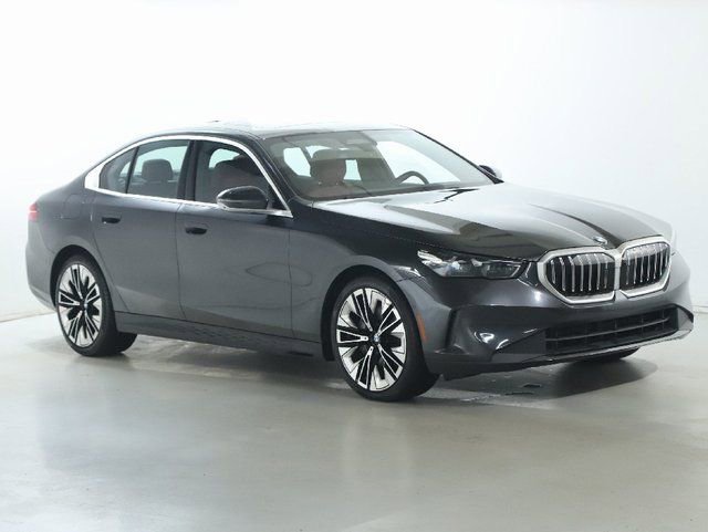 Used 2026 BMW 540i xDrive AWD/4WD image 11