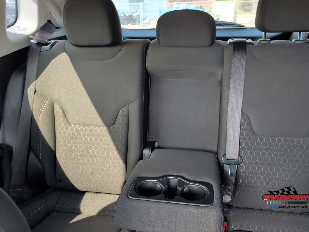 Used 2019 Jeep Compass Sport image 30